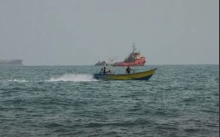 U.S. Strikes 3 Iranian Tankers After Navy Ships Came Under Fire